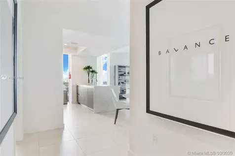 401 N Birch Road Fort Lauderdale FL 33304