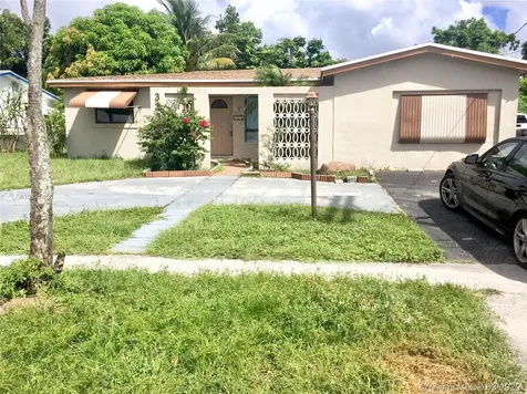 3339 NW 37th Street Lauderdale Lakes FL 33309