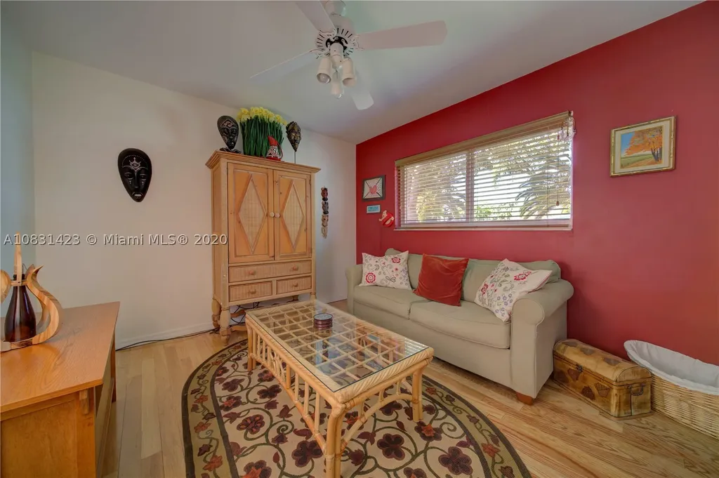 14825 SW 81st Avenue Palmetto Bay FL 33158