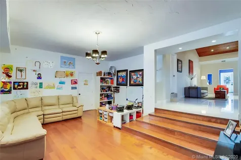 119 SW 32nd Road Miami FL 33129