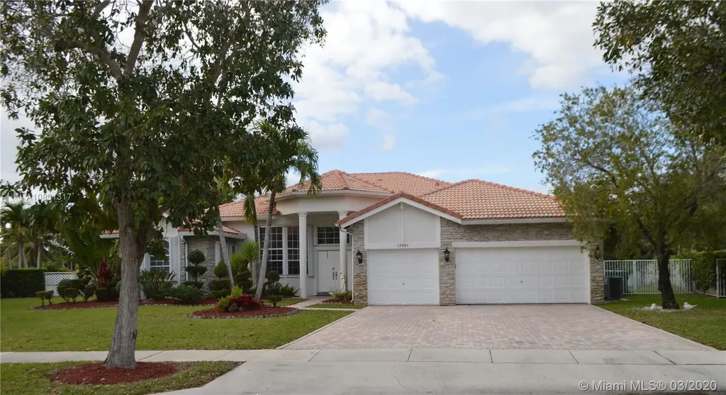 12981 Country Glen Drive Cooper City FL 33330