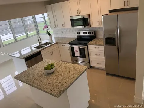 4904 NW 43rd Avenue Tamarac FL 33319