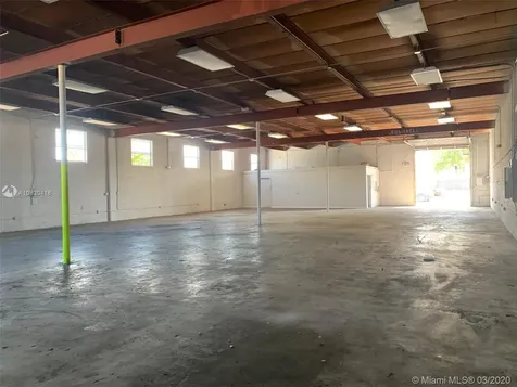 4101 NW 37th Avenue Miami FL 33142