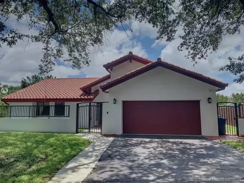 5810 SW 87th Avenue Cooper City FL 33328