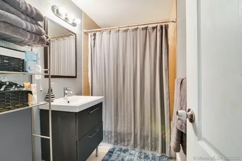201 NE 170th Street North Miami Beach FL 33162