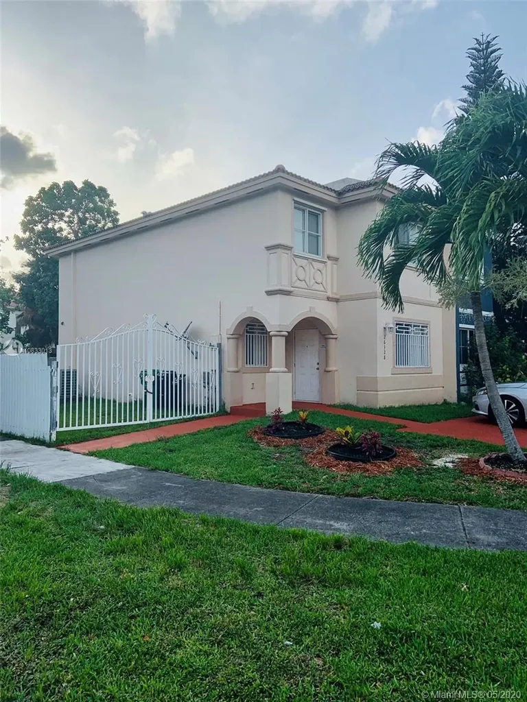 26328 SW 135th Place Homestead FL 33032