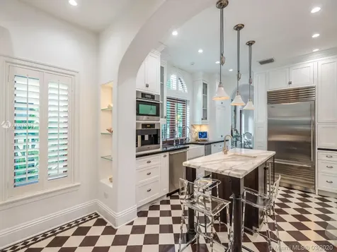 421 Sarto Avenue Coral Gables FL 33134