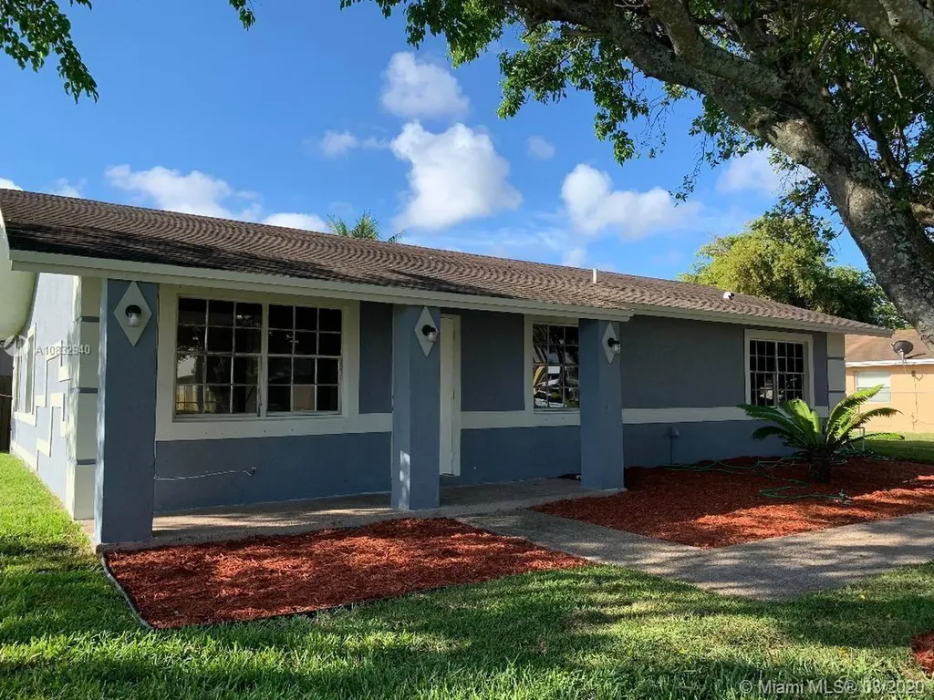 2700 NW 9th Court Pompano Beach FL 33069