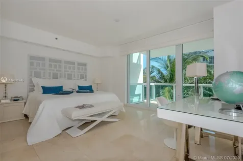 1000 S Pointe Drive Miami Beach FL 33139