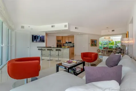 1000 S Pointe Drive Miami Beach FL 33139