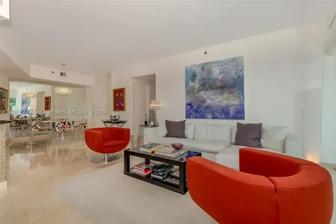 1000 S Pointe Drive Miami Beach FL 33139