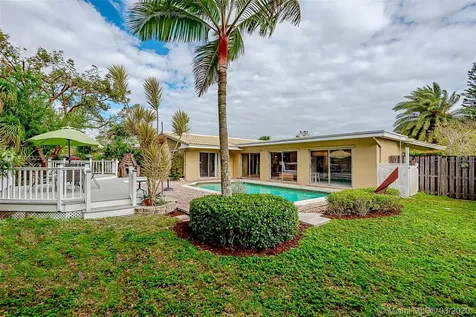 10610 NW 43rd Street Coral Springs FL 33065