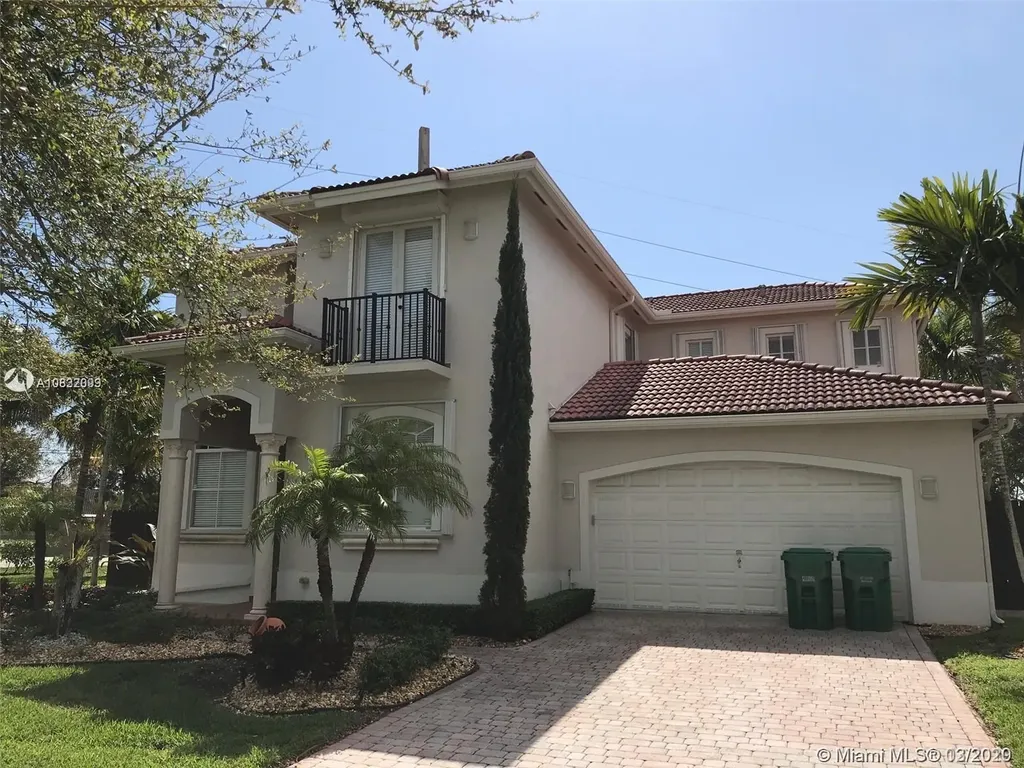 8400 SW 199th Street Cutler Bay FL 33189