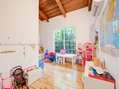 6868 Corsica Street Coral Gables FL 33146
