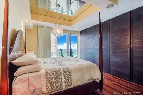 5001 Collins Avenue Miami Beach FL 33140