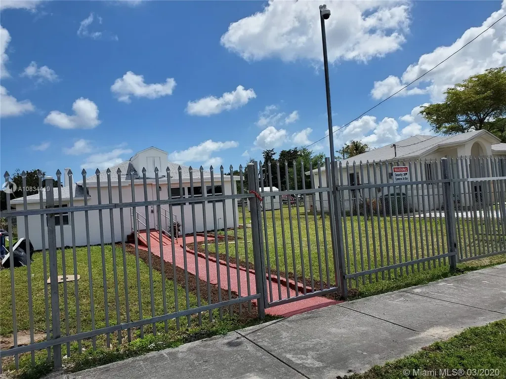 6015 NW 30th Avenue Miami FL 33142