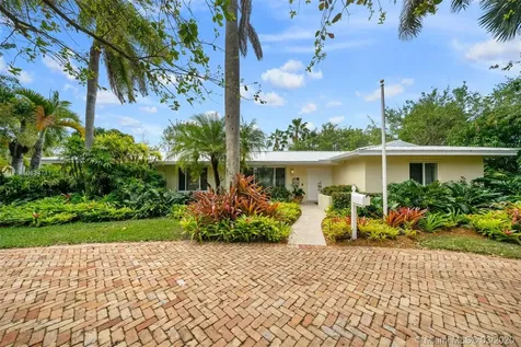 8500 SW 155th Terrace Palmetto Bay FL 33157