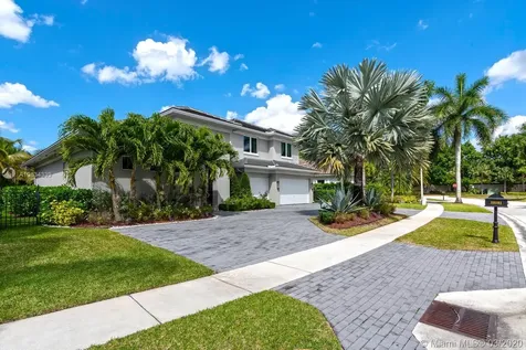 10181 Key Plum Street Plantation FL 33324