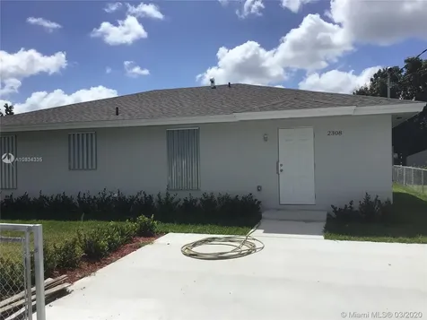 2308 NW 81st Street Miami FL 33147