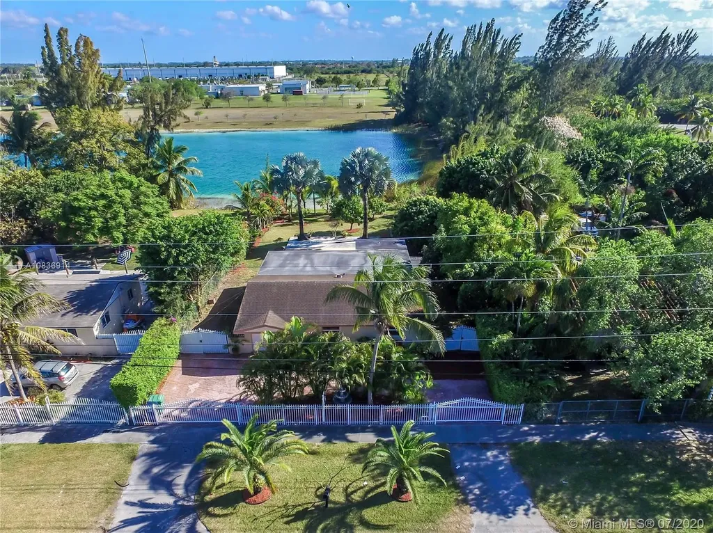 12930 SW 268th Street Homestead FL 33032