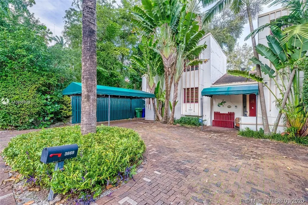 3669 Royal Palm Avenue Miami FL 33133