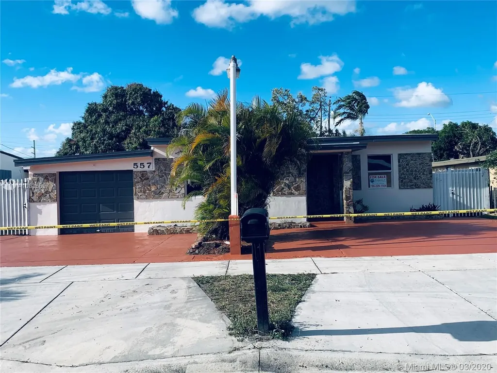 557 E 31st Street Hialeah FL 33013