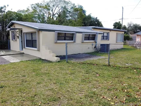 1616 NE 178th Street North Miami Beach FL 33162