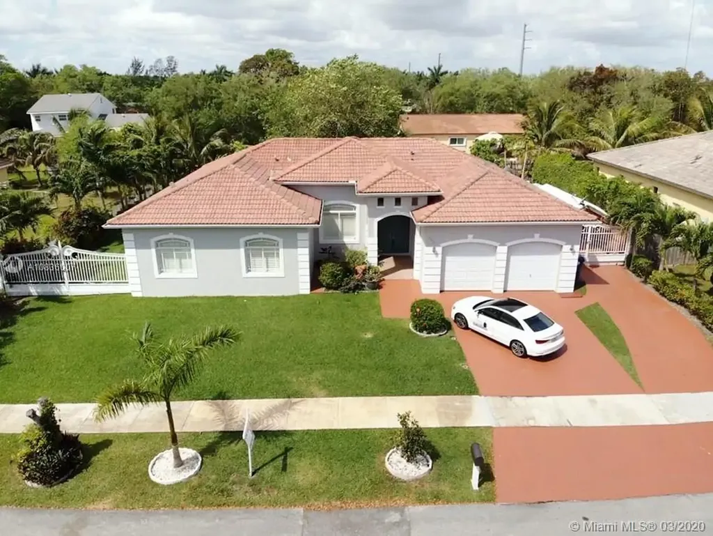 26442 SW 149th Court Homestead FL 33032