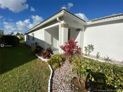 10251 SW 23rd Court Miramar FL 33025