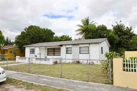2463 NW 177th Terrace Miami Gardens FL 33056