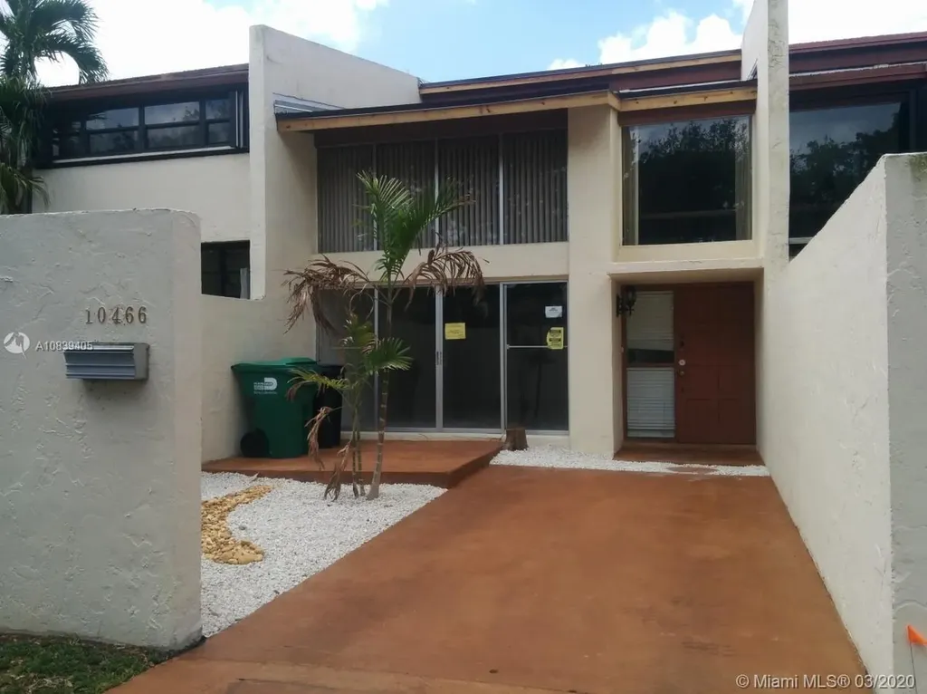 10466 SW 78th Street Miami FL 33173