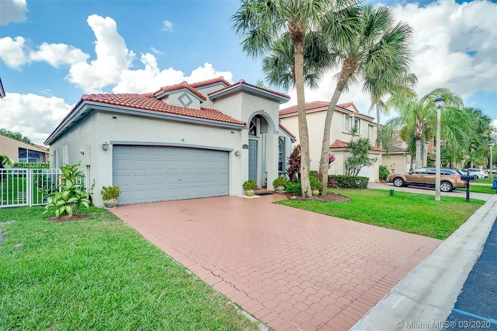 15632 SW 16th Street Pembroke Pines FL 33027