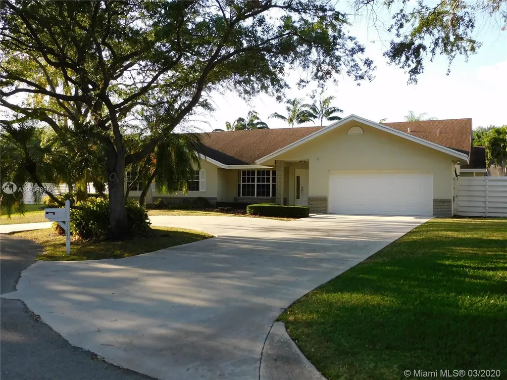 15361 SW 146th Street Miami FL 33196