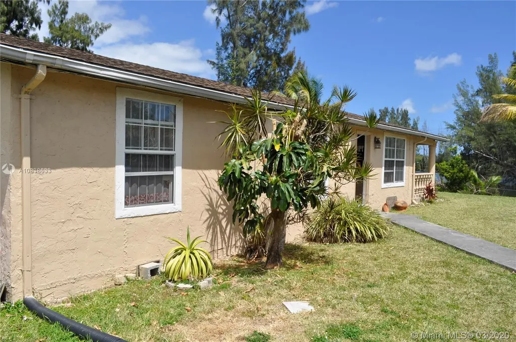 9651 NW 13th Avenue Miami FL 33147