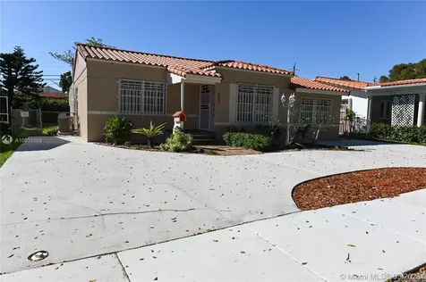 2384 SW 25th Terrace Miami FL 33133