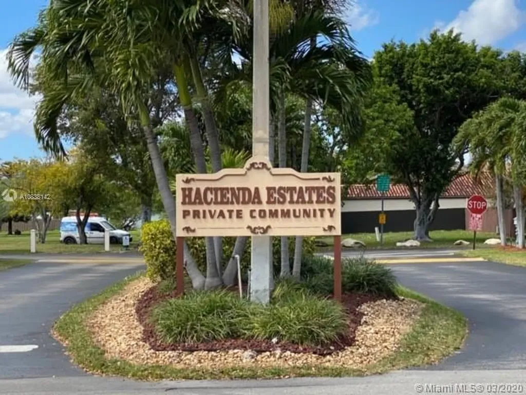 11446 SW 34th Lane Miami FL 33165