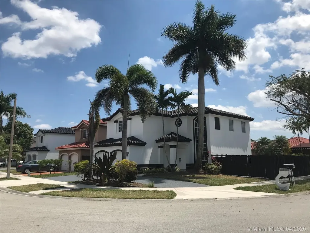 15782 SW 91st Street Miami FL 33196
