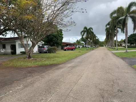 8405 SW 89th Street Miami FL 33156