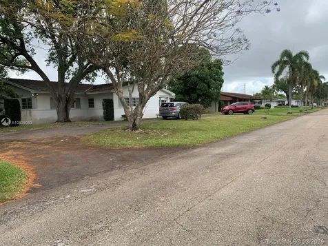 8405 SW 89th Street Miami FL 33156