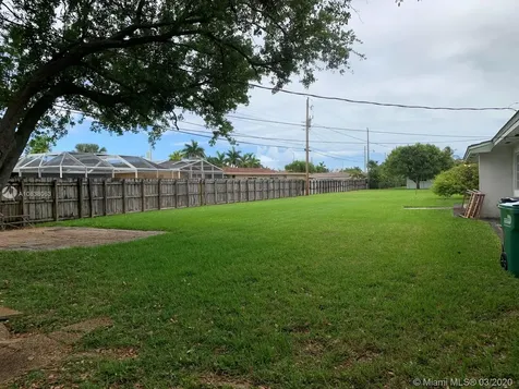 8405 SW 89th Street Miami FL 33156