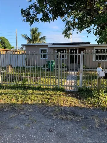 2790 NW 87th Terrace Miami FL 33147
