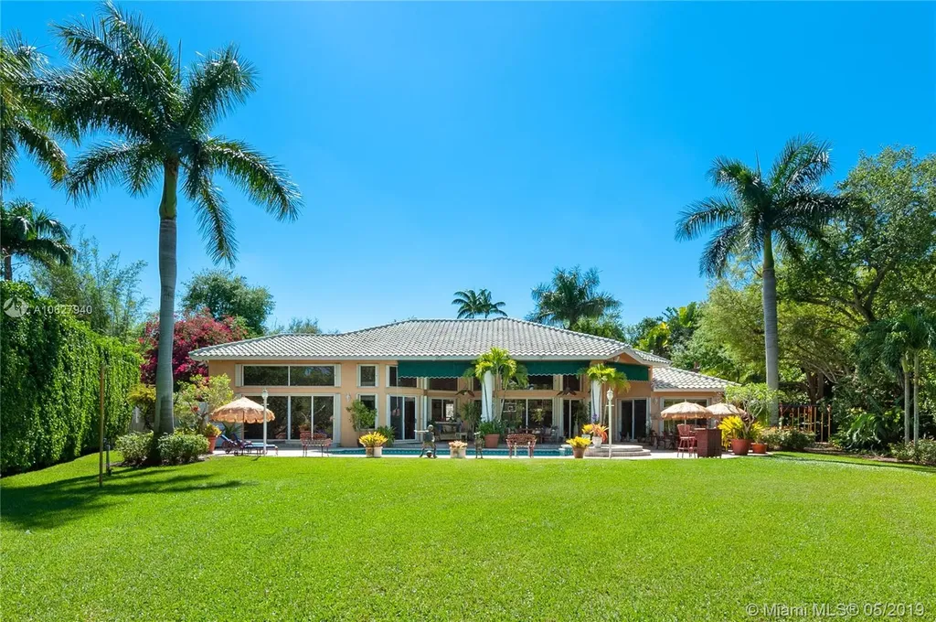 10040 SW 60th Court Pinecrest FL 33156