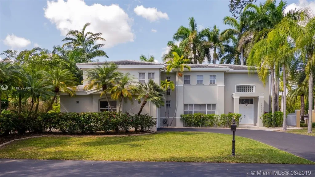 15000 SW 76th Court Palmetto Bay FL 33158