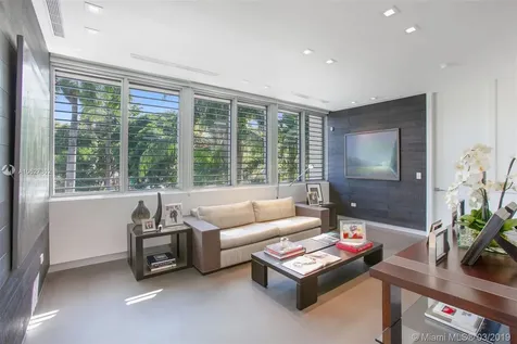 4121 Hardie Avenue Miami FL 33133