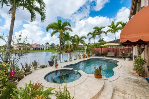 1142 SW 144th Court Miami FL 33184