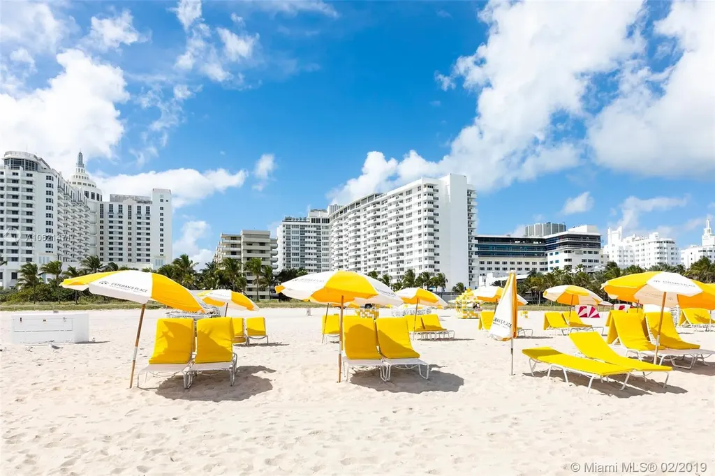 100 Lincoln Road Miami Beach FL 33139