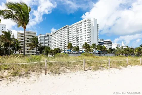 100 Lincoln Road Miami Beach FL 33139