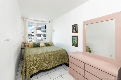 100 Lincoln Road Miami Beach FL 33139