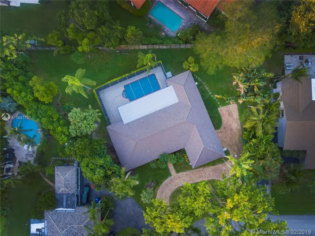 5891 SW 132nd Terrace Pinecrest FL 33156