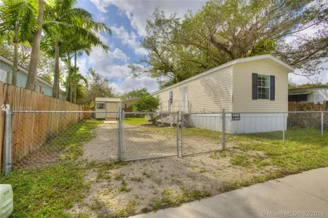 13470 SW 7th Place Davie FL 33325